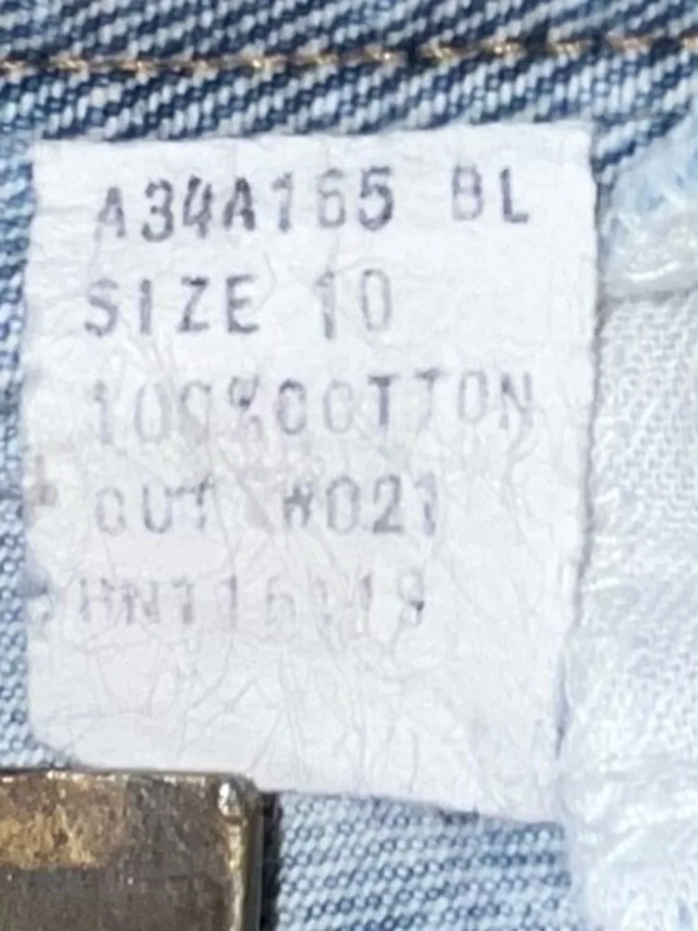 Vintage 80’s Cowden denim jacket acid stone wash, trucker-style , size 10 youth